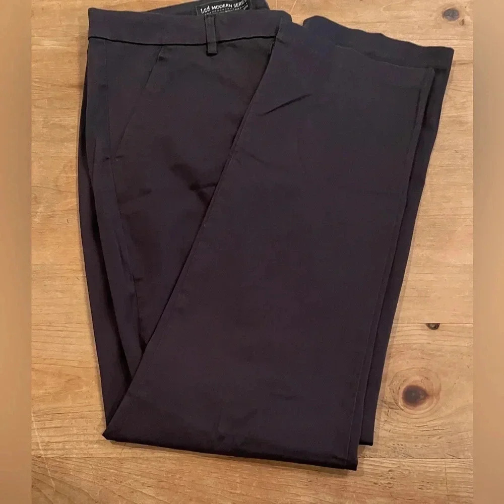 NWOT Lee Khaki Blue Chino Pants business casual mid rise boot size 8P
